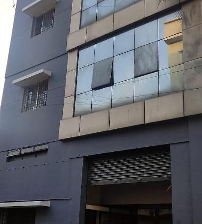 Abuzz Oxfordcaps Bannerghatta Bangalore Exterior foto
